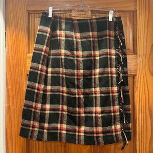 Black/red/tan wintry wool kilt skirt